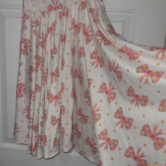 **Two Girls Dresses (2) - Picture 8 of 9